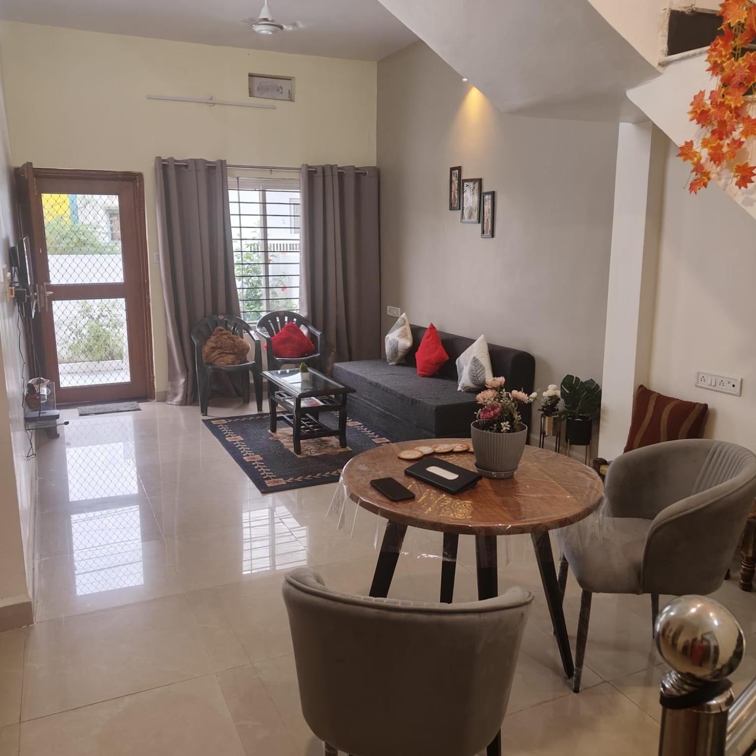 乌贾因Mahadev Mansion别墅 外观 照片